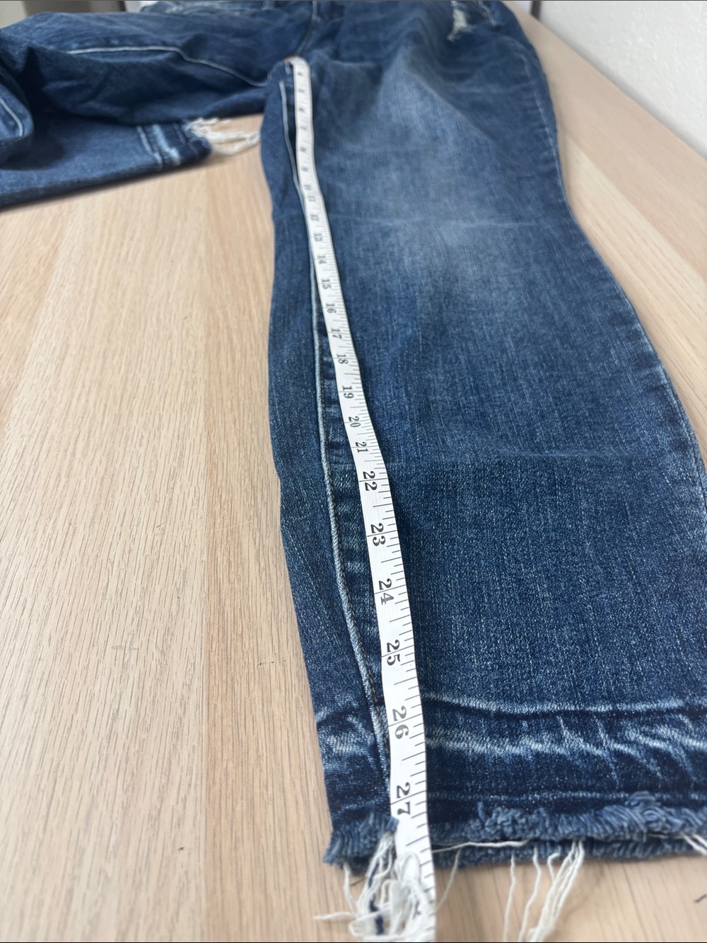 Judy Blue Jeans Women’s Size 16W Distressed Medium-Dark Blue Skinny Leg Jeans - Picture 6 of 8
